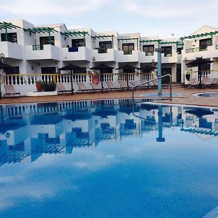 Las Adelfas Puerto del Carmen  Exterior photo