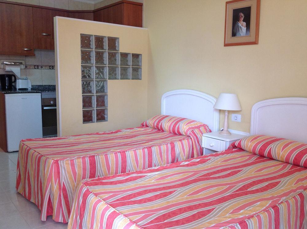 Las Adelfas Puerto del Carmen  Exterior photo